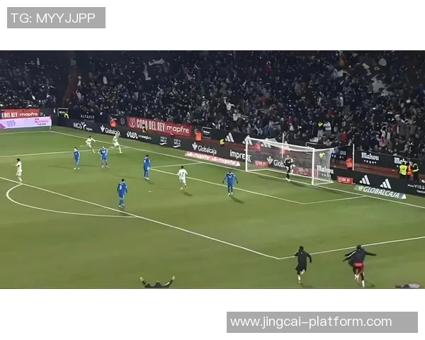 国王杯精彩对决皇马5-0大胜AC米兰补时进球点燃全场激情