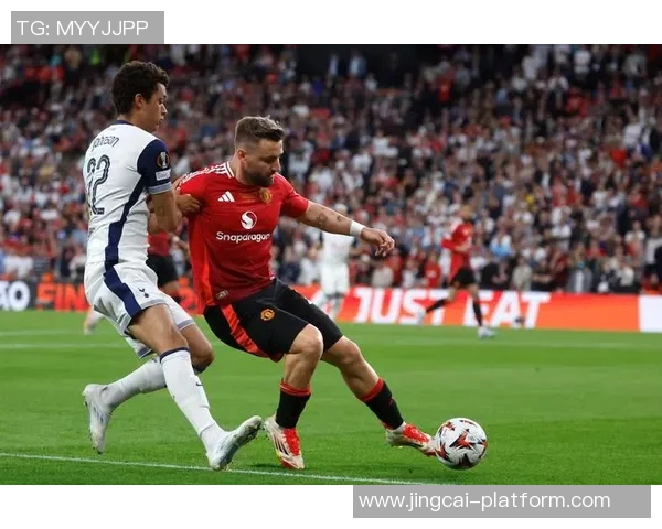 德甲热刺大胜曼联六比二乌龙球成比赛转折点数据分析 德甲热刺大胜曼联六比二乌龙球成比赛转折点数据分析