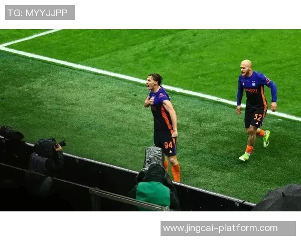 波尔图逆转曼联上演惊天冷门乌龙球成比赛转折点